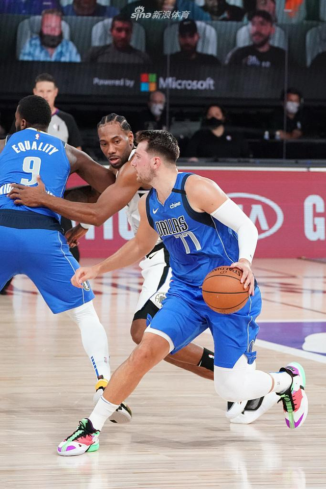 在这场比赛 在这场比赛