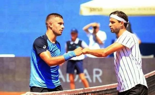 一枚高抛闪 一枚高抛闪