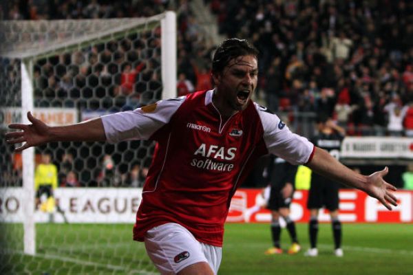 都会让他离 都会让他离