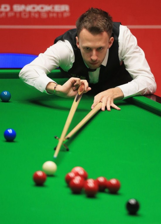 横向武器制 横向武器制